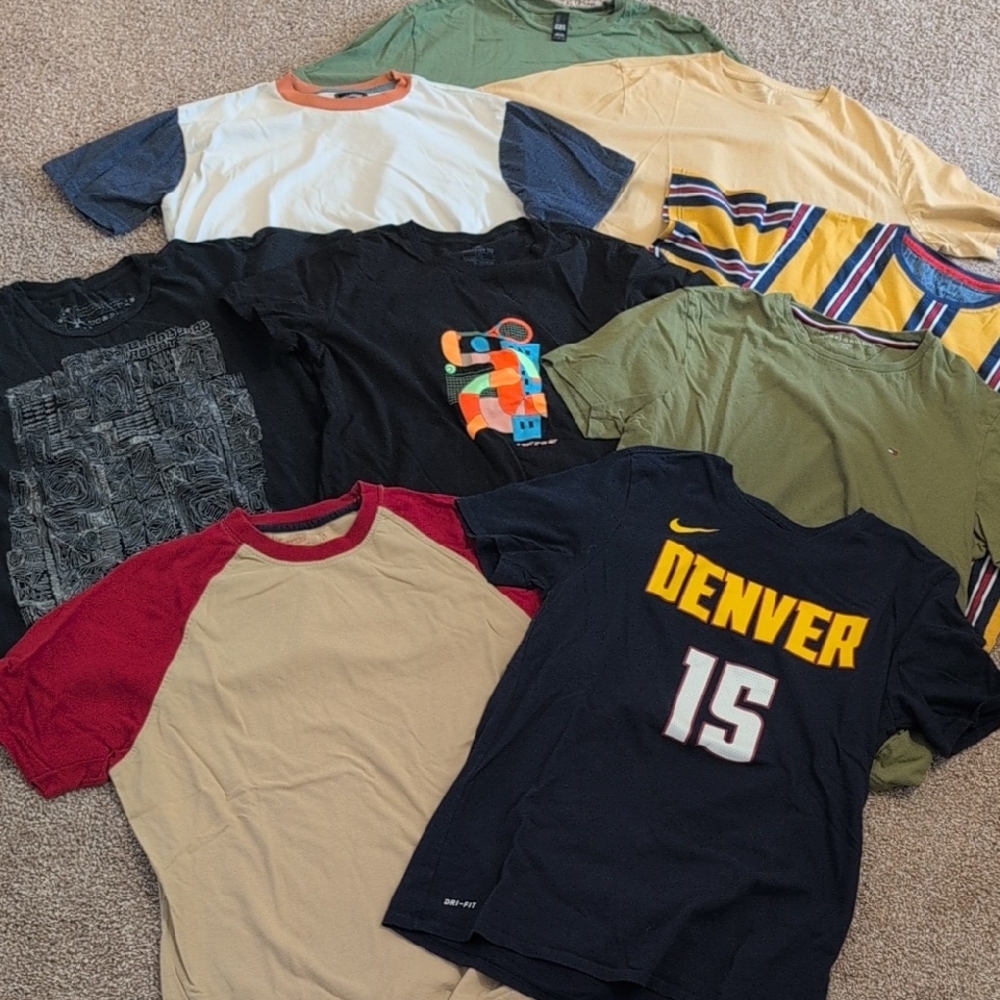 9 Shirts For 1 Price (All Large)